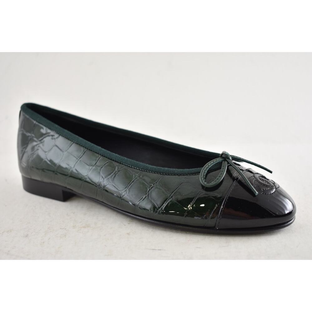 Chanel 26A Dark Green Black Crocodile Patent CC Logo Ballet Ballerina Flat 37.5 - Picture 7 of 16